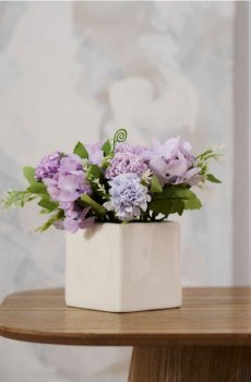 Декоративна квіткова композиція в керамічному горщику - Фіолетовий