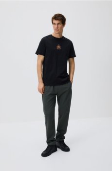 Reserved - Футболка regular fit з мерсеризованої бавовни - чорний - 242JA-99X