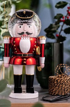 Новогодняя декорация Donkey The Giant Nutcrack