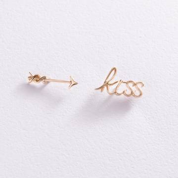 Серьги - пусеты "Kiss" в желтом золоте с07576 Серьги - пусеты "Kiss" в желтом золоте с07576