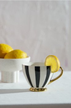 Керамічне горнятко в смужку - чорний