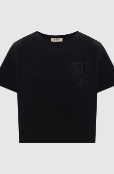 Черная футболка с вышивкой монограммы