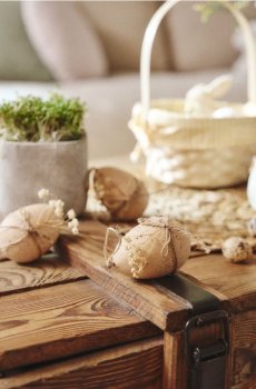 Набір великодніх декоративних яєць із сухоцвітами 3 pack - бежевий