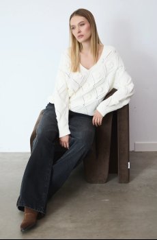 Свитер Medicine