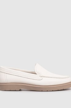 Белые кожаные лоферы