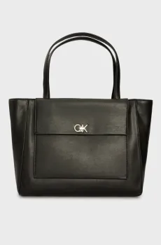 Женская черная сумка CK MEDIUM SHOPPER W/POCKET Черный ONESIZE Calvin Klein K60K612811