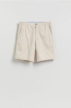 Reserved - Шорти чинос звичайного крою - нюдовий - YV157-02X