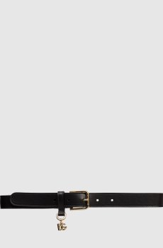 Черный кожаный ремень с подвеской