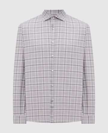 Серая рубашка в клеточку