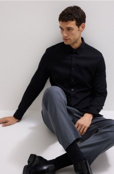 Reserved - Бавовняна сорочка super slim fit - чорний - 219BK-99X