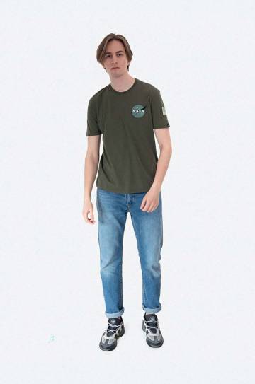 Хлопковая футболка Alpha Industries цвет зелёный однотонный 176507.257-green Хлопковая футболка Alpha Industries цвет зелёный однотонный 176507.257-green