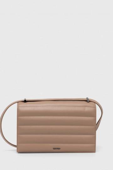 Сумочка Calvin Klein цвет бежевый K60K612117 Сумочка Calvin Klein цвет бежевый K60K612117
