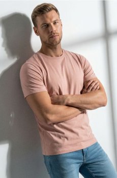 Бавовняна футболка basic - рожевий