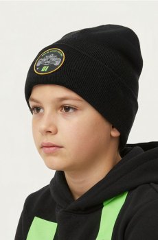 Шапка с резиновой нашивкой - чорний