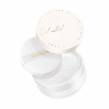 Матирующая рассыпчатая пудра для лица Focallure Oil Control Loose Powder Poreless Matte 01 Translucent, 12 г Матирующая рассыпчатая пудра для лица Focallure Oil Control Loose Powder Poreless Matte 01 Translucent, 12 г