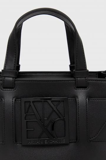 Сумочка Armani Exchange цвет чёрный Сумочка Armani Exchange цвет чёрный