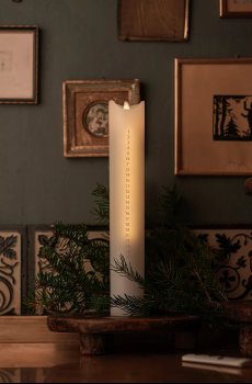 Праздничная светодиодная свеча Sirius Sara