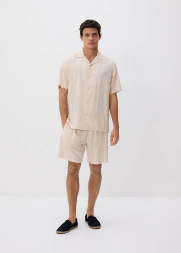 Reserved - Шорти slim fit - пшеничний - 9361N-12X