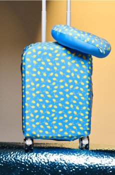 Чохол для валізи - різнобарвний