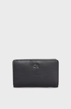 Женский черный кошелек CK DAILY MEDIUM BIFOLD_PBL Черный ONESIZE Calvin Klein K60K613075
