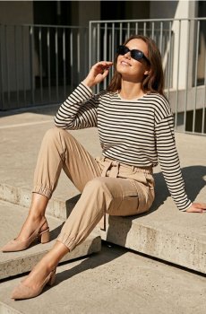 Базова бавовняна футболка з довгими рукавами - різнобарвний