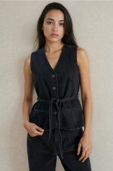 Джинсова жилетка з поясом - чорний
