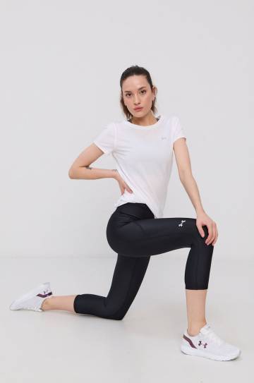 Брюки Under Armour 1365334 женские цвет чёрный гладкие Брюки Under Armour 1365334 женские цвет чёрный гладкие