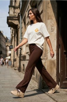 Бавовняна футболка з літнім принтом - кремовий