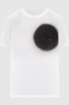 Белая футболка с логотипом