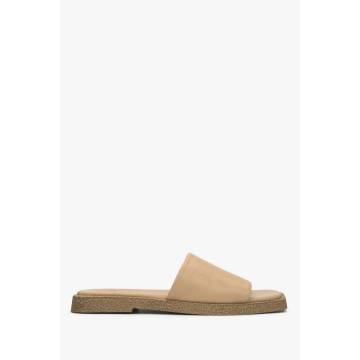 Шльопанці шкіряні бежеві Estro ER00115142