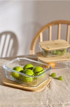 Рифлений контейнер для зберігання продуктів - clear