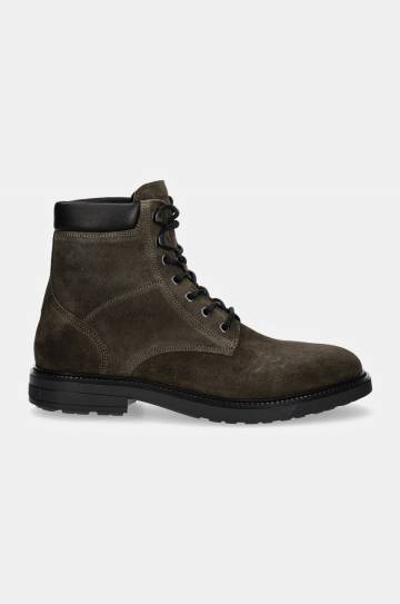 Замшевые ботинки Tommy Hilfiger HILFIGER OUTDOOR SUEDE BOOT цвет зелёный FM0FM05193 Замшевые ботинки Tommy Hilfiger HILFIGER OUTDOOR SUEDE BOOT цвет зелёный FM0FM05193