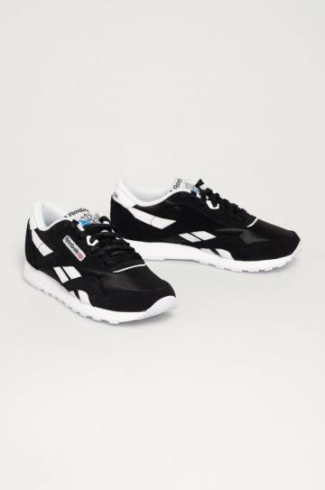 Ботинки Reebok FV4506 цвет чёрный на плоском ходу FV4506-BLK/WHT Ботинки Reebok FV4506 цвет чёрный на плоском ходу FV4506-BLK/WHT