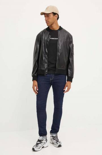 Хлопковая футболка Guess Jeans мужская цвет чёрный с аппликацией M4YI52 K8HM0 Хлопковая футболка Guess Jeans мужская цвет чёрный с аппликацией M4YI52 K8HM0