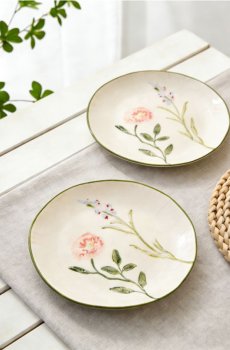 Керамічні тарілки з квітковим візерунком, набір з 2 штук - різнобарвний