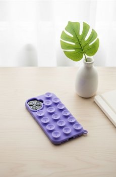 Чохол із присосками для різних iPhone - пурпуровий