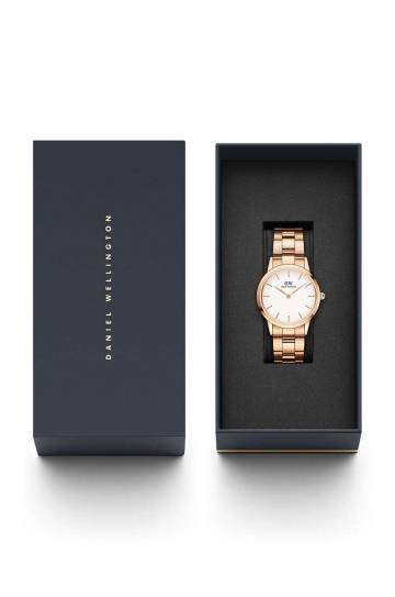 Часы Daniel Wellington Iconic Link 40 мужской цвет золотой Часы Daniel Wellington Iconic Link 40 мужской цвет золотой