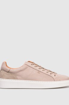 Бежевые кроссовки из нубука с логотипом