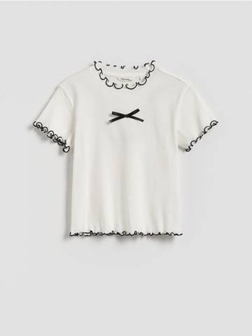 Reserved - Бавовняна футболка з оборкою - кремовий - 537FT-01X