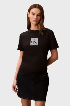 Женская черная футболка CLASSIC FIT MONOGRAM Черный XS Calvin Klein Jeans LV047F819G