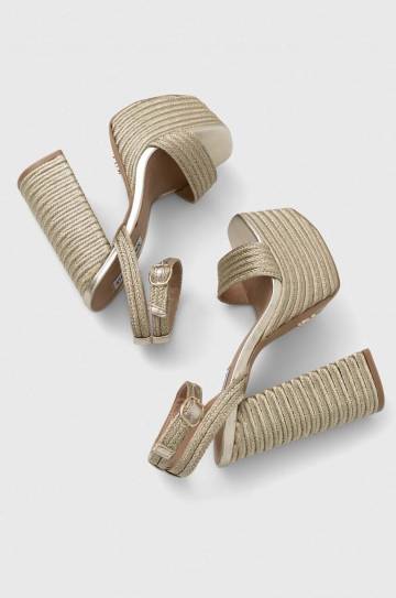 Сандалии Steve Madden Layered цвет золотой SM11002428 Сандалии Steve Madden Layered цвет золотой SM11002428