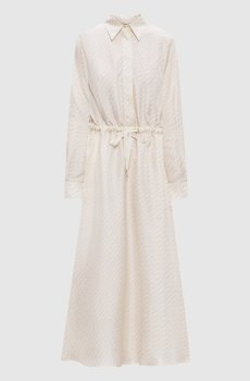 Платье цвета айвори из шелка в брендовый принт