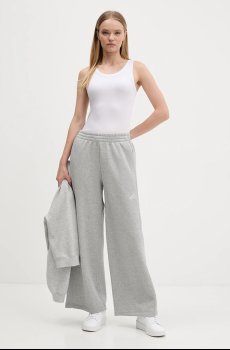 Спортивные штаны adidas All Szn Holiday