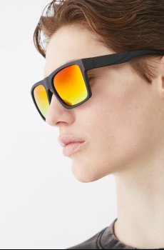 Солнцезащитные очки Medicine