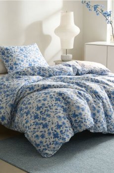 Комплект постільної білизни з квітковим мотивом - синій