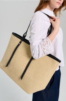 Плетена tote сумка на плече - кремовий