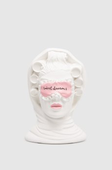 Белая статуэтка The Dreamer