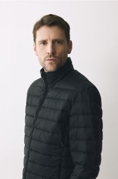 Reserved - Пуховик з чохлом - чорний - 984IR-99X