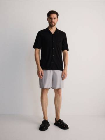 Reserved - Шорти джоггери relaxed - середньо-сірий - 4939L-85X