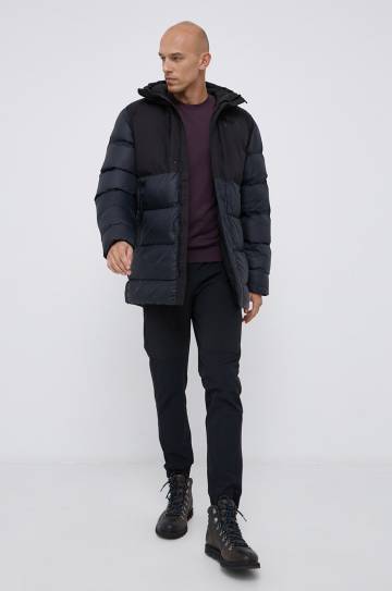 Спортивная куртка Helly Hansen цвет чёрный Спортивная куртка Helly Hansen цвет чёрный